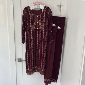 Embroidered Maroon Traditional Tunic Set